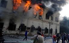 في دار الكتب …. يوم بين ماتم انقاذه من الحريق