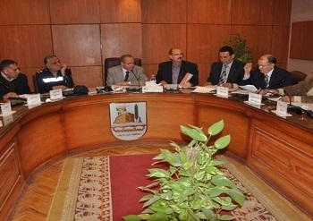 طالب المستشار ماهر بيبرس محافظ بني سويف بتكثيف حملات النظافة العامة