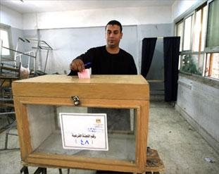 اصدر مشروع رقيب تقرير حول انتخاباتى الجولة الاولى بعد التدقيق من جمع