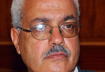 أشاد كمال زاخر المفكر القبطي بخروج الشباب القبطي للعمل العام وتكوين