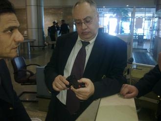 ضبطت جمارك مطار القاهرة الدولي السبت 11 فبراير&nbsp; محاولة لتهريب