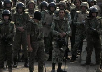 &nbsp;عادت الاوضاع للهدوء بقرية ميت بشار بالزقازيق بعد وصول إمدادات