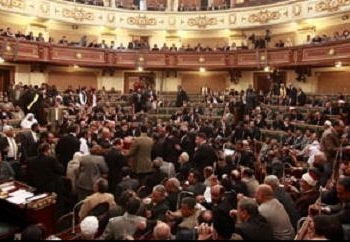 بعد جلسة استمر ما يقرب السبع ساعات لمناقشة أزمة تهجير أقباط قرية