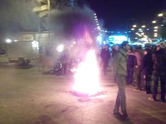 &nbsp;شهد &nbsp;ميدان الأربعين حالة من الغضب الشعبى مساء أمس بسبب
