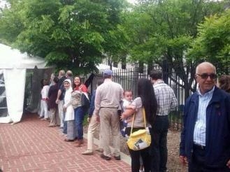 اقبال محدود في اليوم الثاني في واشنطن بسبب الامطار