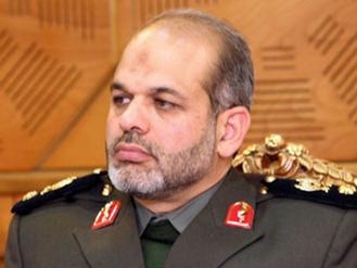 أعلن وزير الدفاع الإيراني العميد أحمد وحيدي اليوم الثلاثاء أن إيران