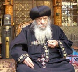 وصول حمدى بدين ” بترنج رياضى “للمقر البابوى لبحث تأمين مراسم الصلاة