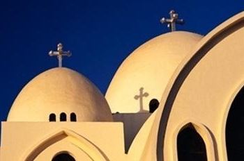 المجمع المقدس يشكل لجنة ترشيح البطريرك