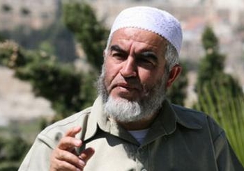 الشيخ رائد صلاح يعود من لندن إلى فلسطين الإثنين