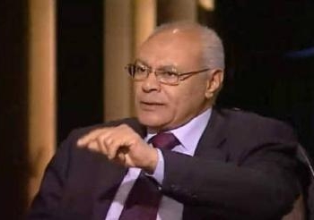 استياء من تصر يحات العوا بشأن لقاء بقداسة البابا شنودة