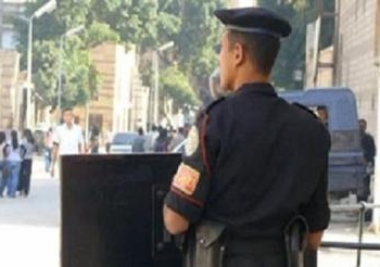 كردون أمني حول مدرسة ابتدائي بقرية بني خلف بالمنيا
