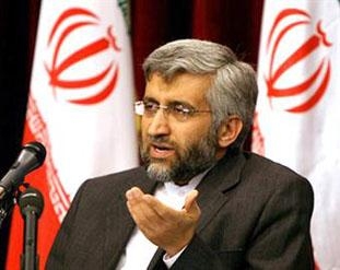 مسئول إيراني يؤكد التزام طهران تجاه نزع الأسلحة النووية