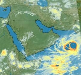 تحذيرات من عاصفة استوائية كبيرة على الجنوب الأمريكي