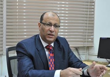 تسليم خطابات الندب للعاملين بامتحانات الثانوية العامة
