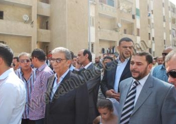 عمروموسى يعلن دعمه للدولة المدنية وينادي بالمصالحة الوطنية