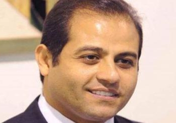 “منير”: قاعد علي قلب كل المتطرفين والإخوان