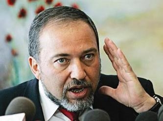 اسرائيل: توريد الأسلحة الروسية إلى سوريا مسألة مؤلمة جدا