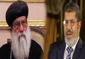 الانبا باخوميوس يلتقى مرسى بالقصر الرئاسى لتهنئته