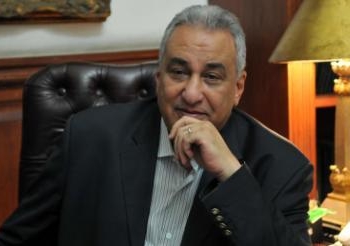 عاشور يتوصل لتجديد الكتاب الدورى لتعامل الداخلية مع المحامين