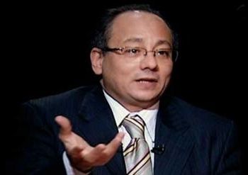عماد جاد يعتذر عن لقاء هيلارى كيلينتون لرفضه الدعم الأمريكى