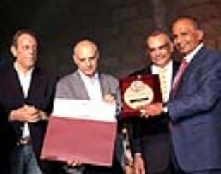 تكريم سفير الهند بمهرجان سماع الدولى للانشاد