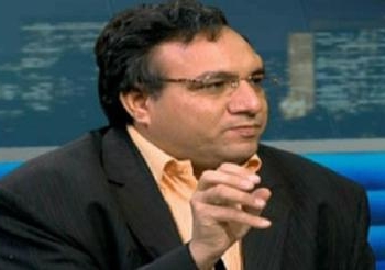 عمارعلي حسن : الإخوان لديهم دستور جاهز بمكتب الإرشاد