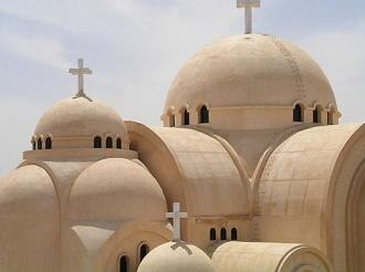 كنائس المنيا تنهي قداسات الجمعة مبكرا ًحرصا ً علي سلامة المصلين