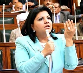 جورجيت قلينى : اخشى من دستور يدمر مصر
