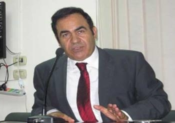 الخبير الإقتصادى محمود عمارة: مشروع “النهضة” مجرد “ملامح”