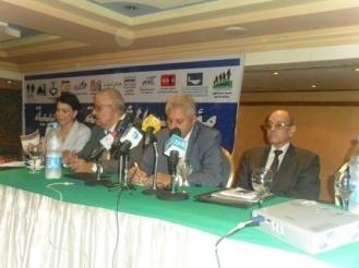ناشطون حقوقيون يطالبون  بالأخذ بالجهود الشعبية في إعداد الدستور