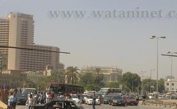 بالصور.. وزارة الداخلية فى اليوم الثالث على التوالى تنظف ميدان التحرير