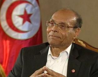 الرئيس التونسي المؤقت يمدد حالة الطوارئ في بلاده