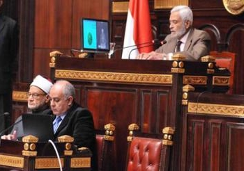 مادة بالدستور لتحديد مبادئ الشريعة