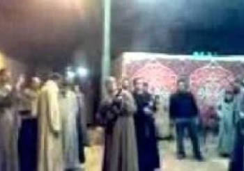 انصار هولاكو يتظاهرون بملوى ” لا اله إلا الله على حسين حبيب الله “