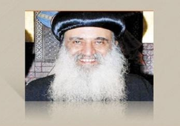 انبا بولا فى مؤتمر صحفى: طفل القرعة الهيكلية يحدد غداً