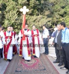 اطفال القرعة الذى سيختار منهم طفل واحد لعمل القرعة الهيكلية