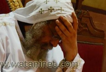 أفراح الكنيسة ودموع البابا …!!