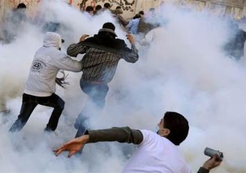 منظمة حقوقية:تناشدمرسى التدخل بحلول سياسيةوليست أمنية ووقف نزيف الدماء