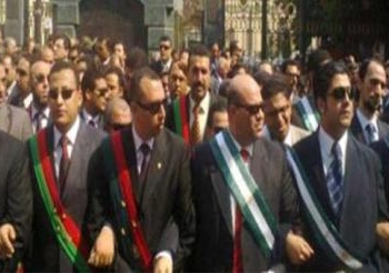 عمومية القضاة تشطب أعضاء “قضاة من اجل مصر” و تعلق العمل فى المحاكم