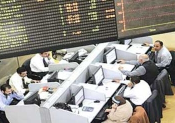 التوترات السياسية تكبد البورصة 15 مليار جنيه خسائر