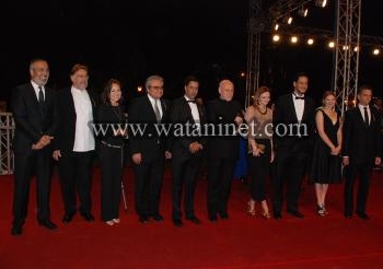 بالصور مهرجان القاهرة يتحدى أشواك الواقع