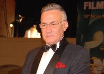عزت أبو عوف : أفلام المهرجان بلا رقابة ولانخاف الأصوليين