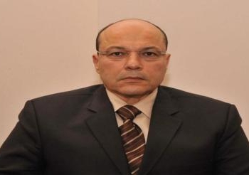 النائب العام يجمع توقيعات القضاة للاشراف على الاستفتاء