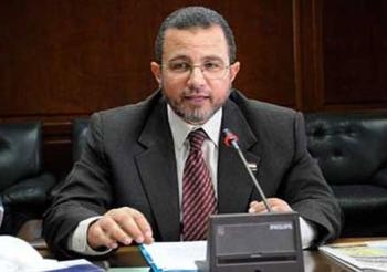 قنديل: بعد اجراء الاستفتاء .. الإعلان الدستوري سيسقط تلقائيا
