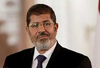 مرسي ترك الاتحادية بعد ابعاد معارضيه