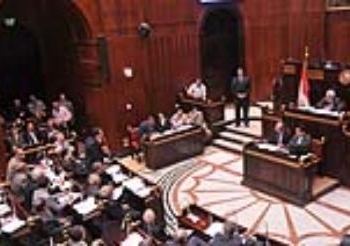 التأسيسية تدخل معركة الاستفتاء بمحاولات لكسب ارضية