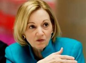 السفارة الأمريكية تنفى ضغطها على “الوسط” للانسحاب من التأسيسية