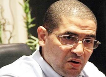 أبوحامد: سنظل معتصمين حتى لوكنا وحدنا ..وما حدث اليوم فى بورسعيد