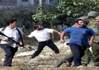 هآرتس تكشف عن بناء 166 وحدة استيطانية على أراض فلسطينية خاصة