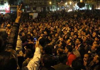 مسيرة من التحرير للشورى واشتباكات في طنطا